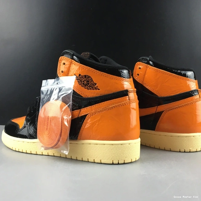 1 High Jordan Shattered 3.0 - Retro Backboard Air 555088-028 0610